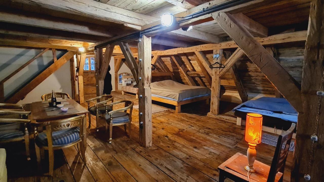 Fontaine Mansion Appartement Liepāja Buitenkant foto